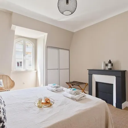 - Clemenceau - Centre - Apartment