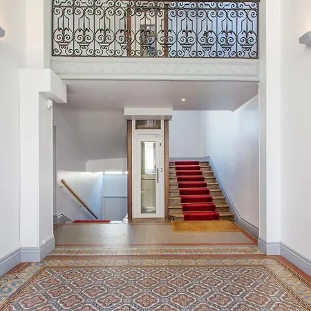 - Clemenceau - Centre -