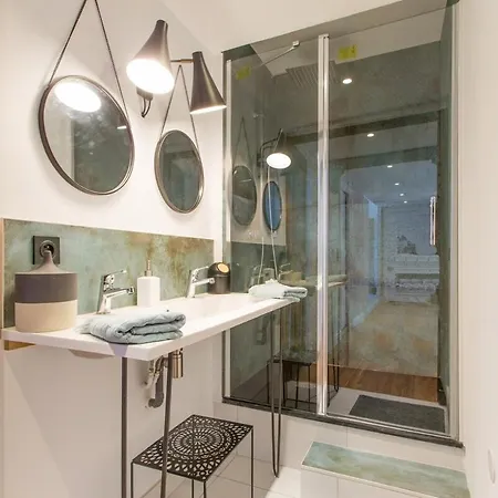 - Clemenceau - Centre -