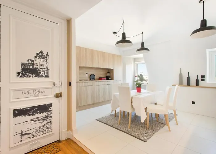 Apartment - Clemenceau - Centre - *